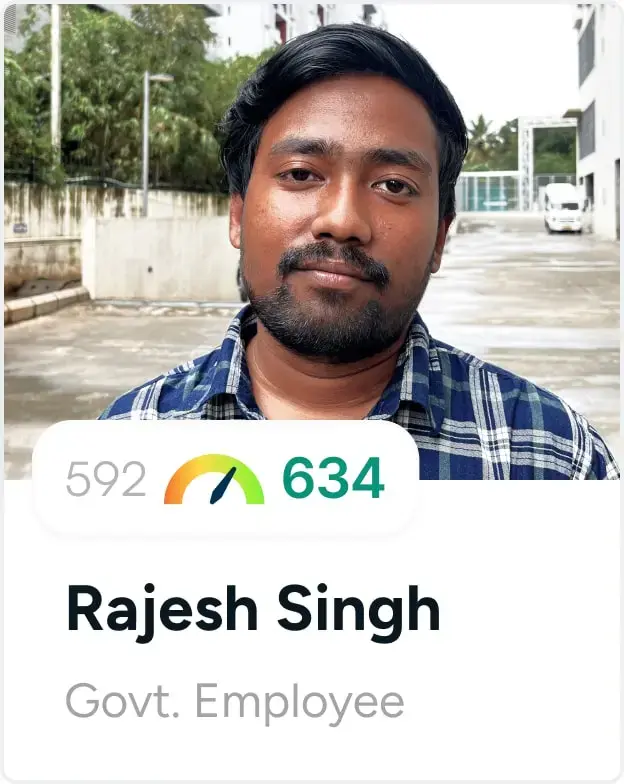 A smiling person with their name, job description and credit score